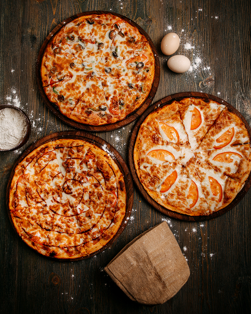 Pizza Family Restaurant